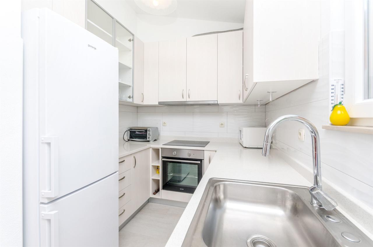 Apartments Rose Sućuraj エクステリア 写真