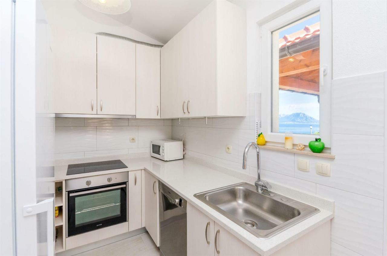 Apartments Rose Sućuraj エクステリア 写真